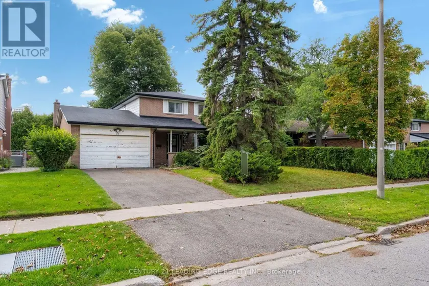 Detached at 18 KENTISH CRESCENT, Toronto