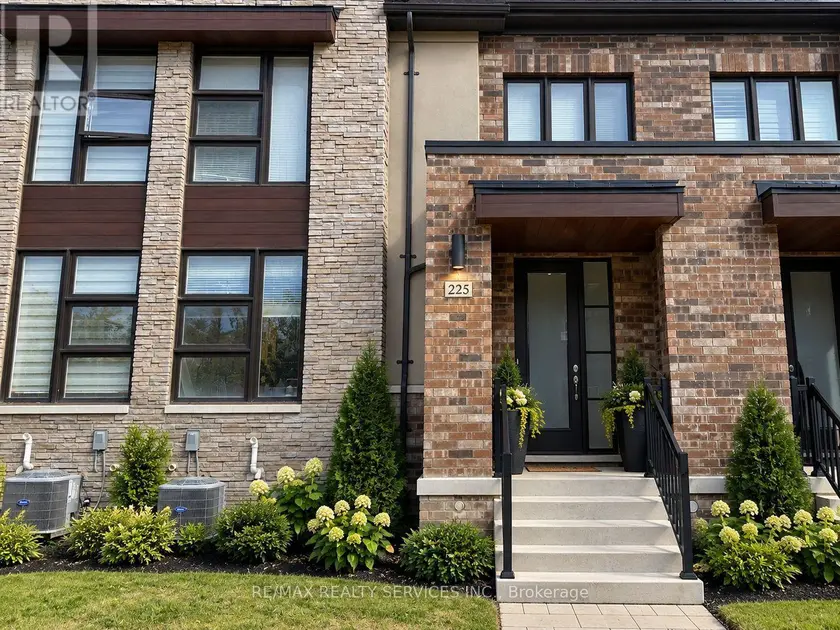 Townhouse at 225 CORONATION ROAD, Whitby