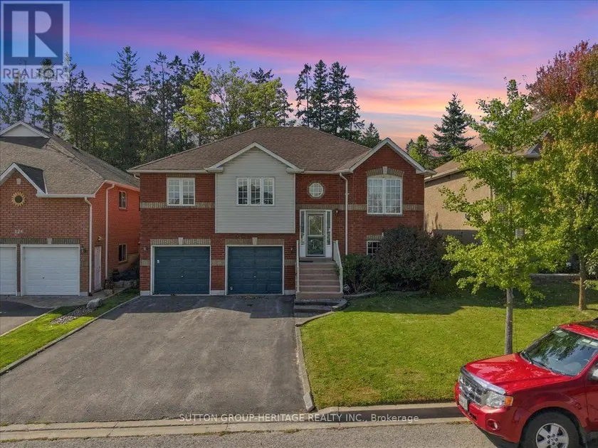 Detached at 122 PERRYVIEW DRIVE, Scugog