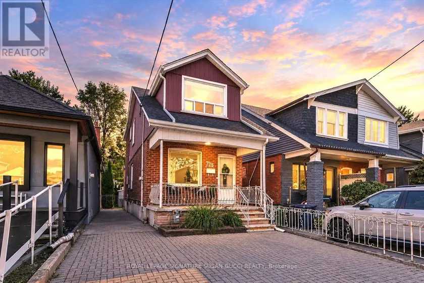 Detached at 725 SAMMON AVENUE, Toronto