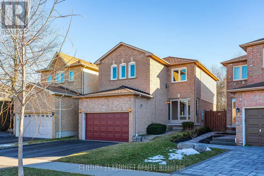 Detached at 5 KNOTTY PINE DRIVE, Whitby