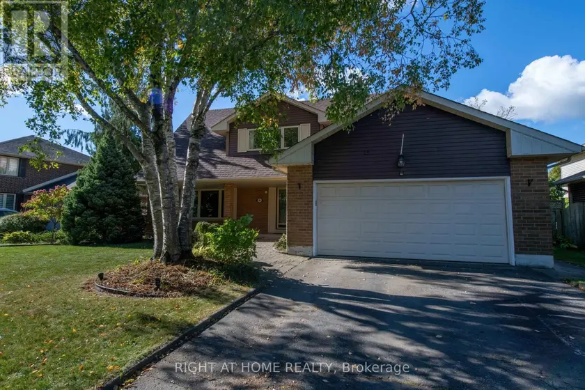 Detached at 83 ANSTEAD CRESCENT, Ajax
