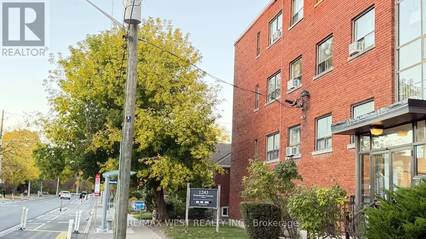Multiplex at 110 - 1243 BROADVIEW AVENUE, Toronto
