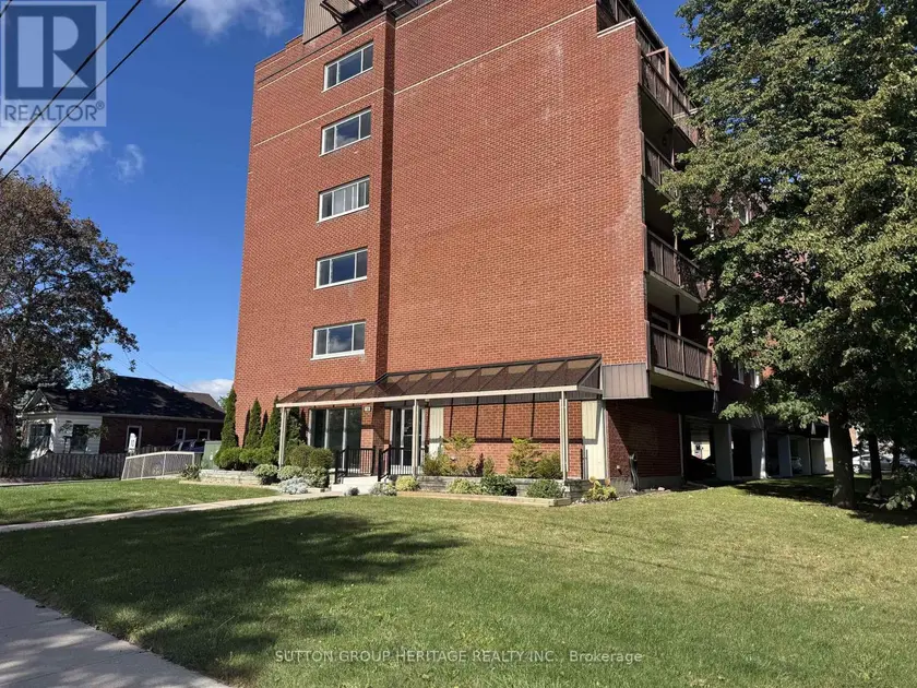 Apartment at 403 - 144 QUEEN STREET W, Clarington