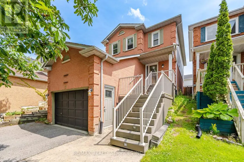 Detached at 15 CLIMIE COURT, Clarington