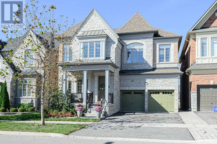 Detached at 10 BEAVERDAMS DRIVE, Whitby