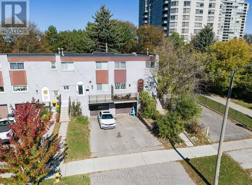 Townhouse at 132 BONIS AVENUE, Toronto