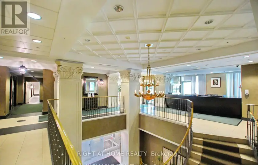 Apartment at 608 - 61 TOWN CENTRE COURT E, Toronto
