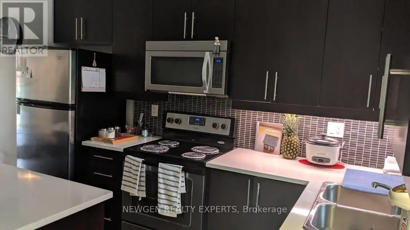 Townhouse at 73 - 393 BEECHGROVE DRIVE, Toronto