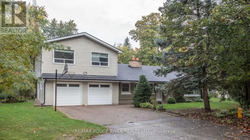 Detached at 37 ACLAND CRESCENT, Toronto