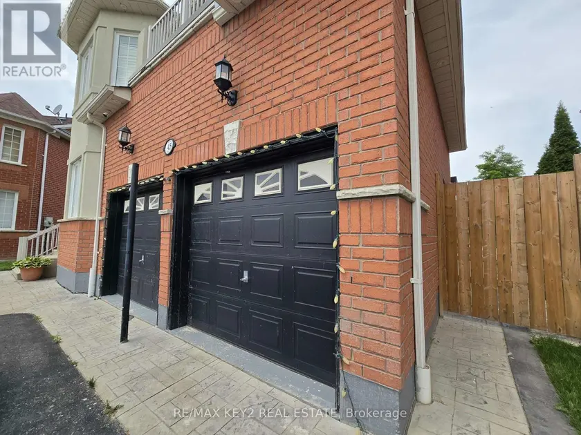 Detached at BSMT - 45 BALL CRESCENT, Whitby