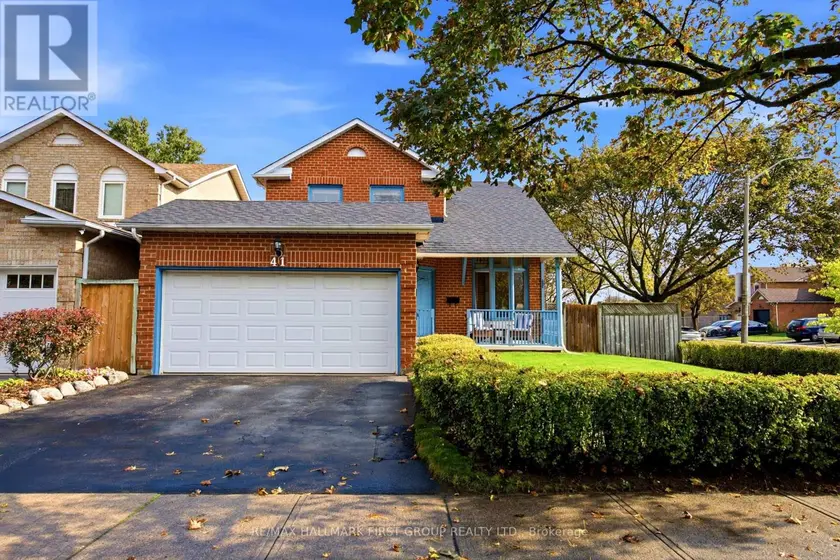 Detached at 41 PEARCE DRIVE, Ajax