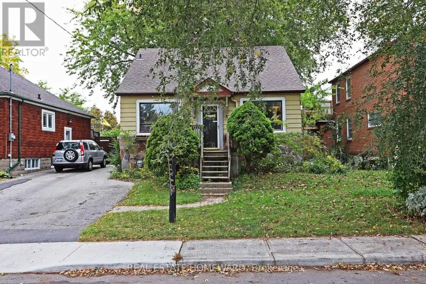 Detached at 22 HADDON AVENUE, Toronto