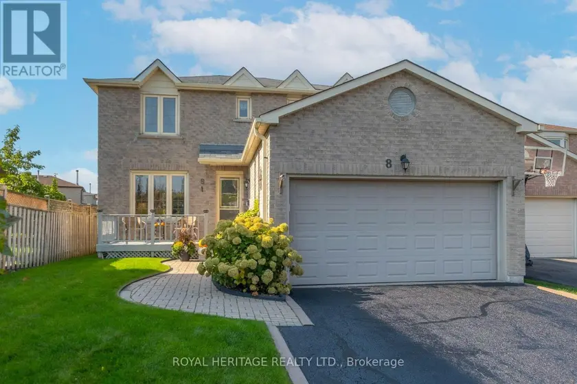 Detached at 8 DAKIN DRIVE, Ajax