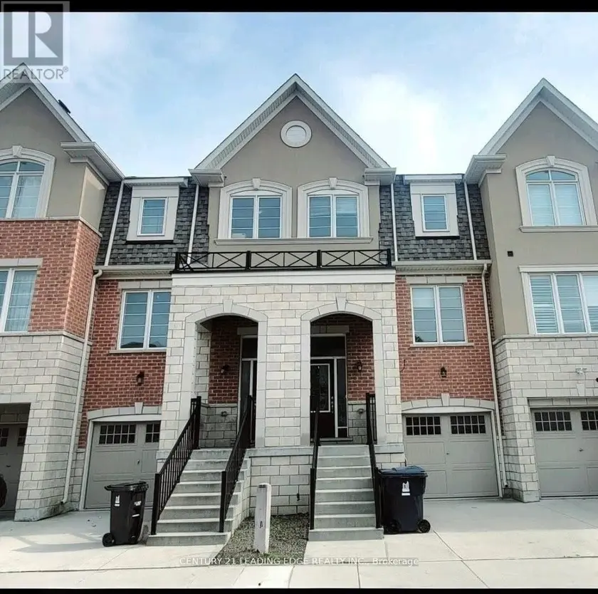 Townhouse at 5 FUSILIER DRIVE, Toronto