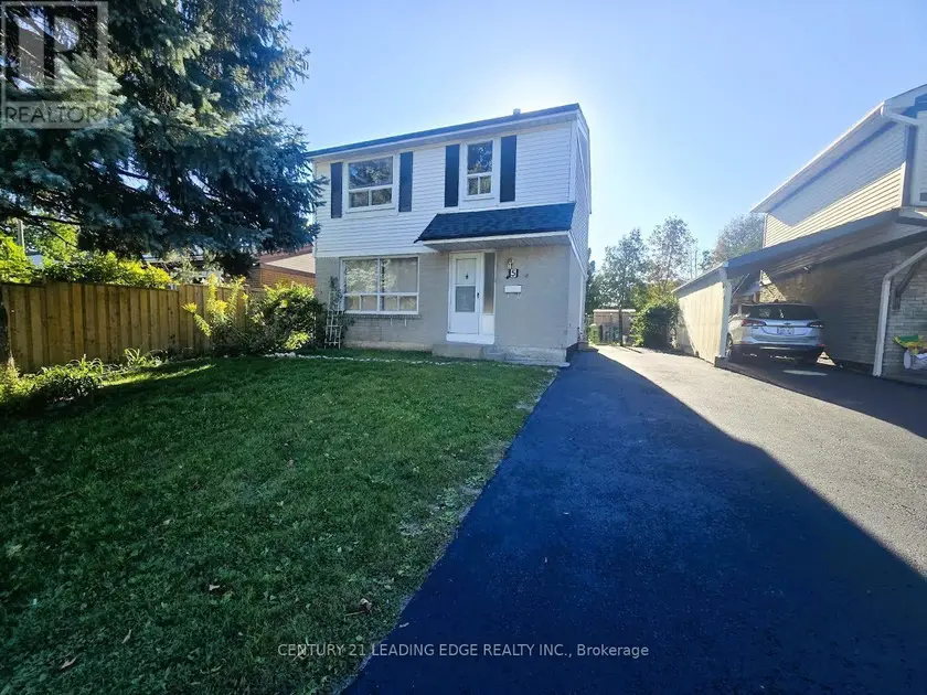 Detached at 5 MURISON BOULEVARD, Toronto