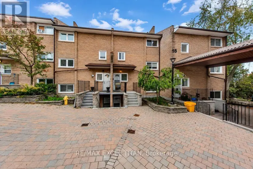 Townhouse at 153 - 50 SCARBOROUGH GOLF CLUB ROAD, Toronto