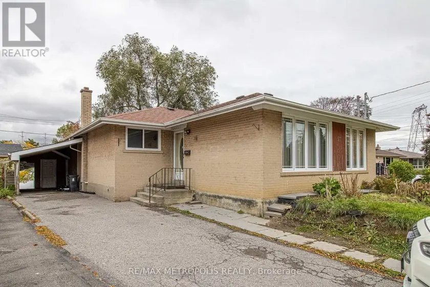 Detached at UPPER - 57 CHANCELLOR DRIVE, Toronto