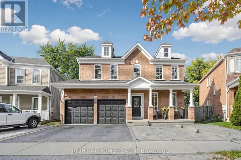Detached at 14 GRAINGER CRESCENT, Ajax