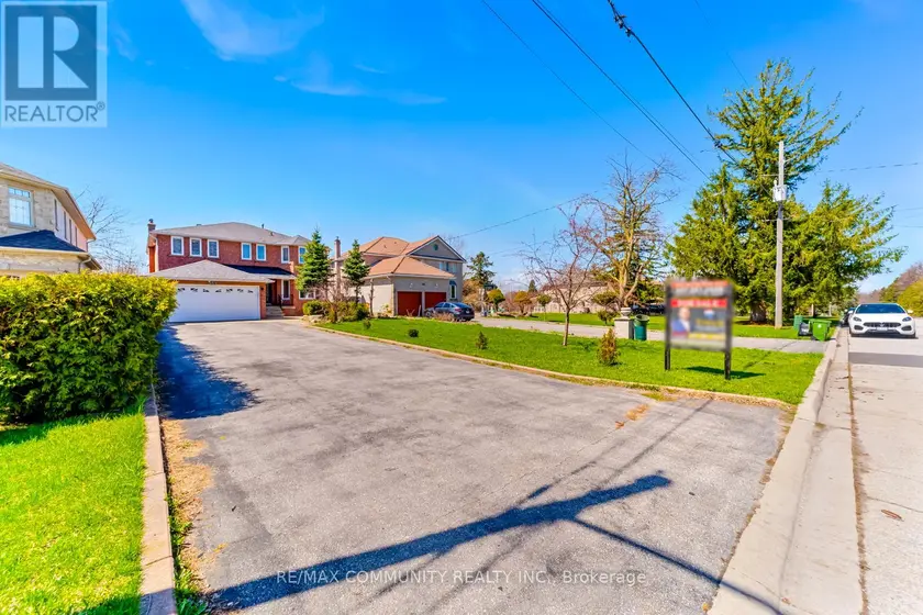 Detached at 56 CEDAR BRAE BOULEVARD, Toronto
