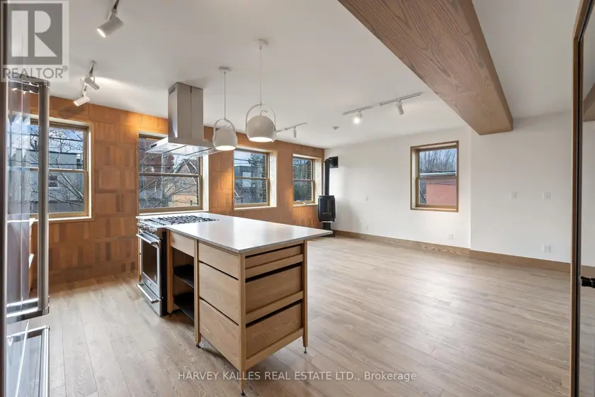 Townhouse at 2 - 663 GREENWOOD AVENUE, Toronto
