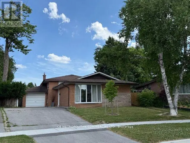 Detached at 7 AMARILLO DRIVE, Toronto