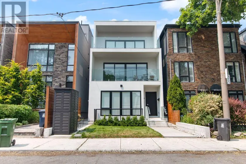 Multiplex at BSMT-B - 16 MINTO STREET, Toronto
