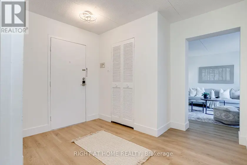 Apartment at 207 - 580 MARY STREET E, Whitby