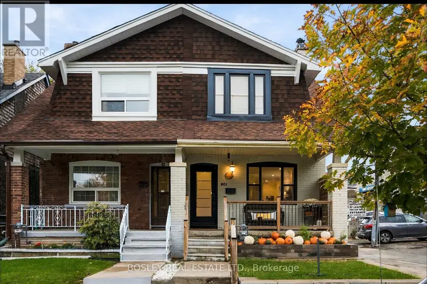 Semi-Detached/Link at 114 WEST LYNN AVENUE, Toronto
