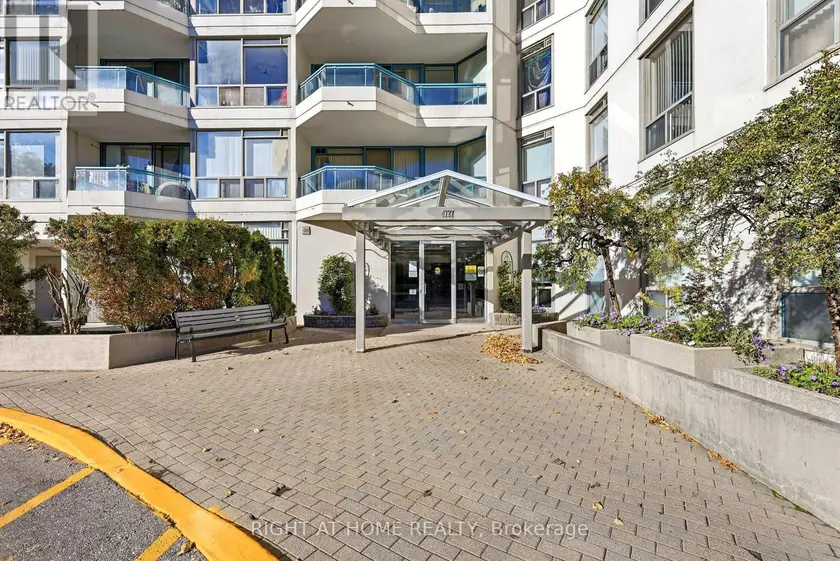 Apartment at 816 - 4727 SHEPPARD AVENUE E, Toronto