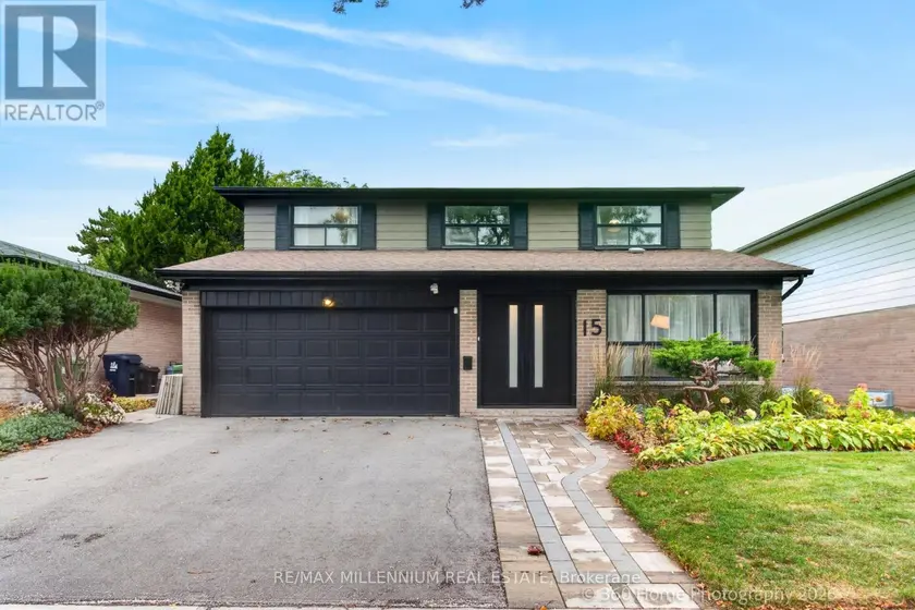 Detached at 15 MARBLEMOUNT CRESCENT, Toronto
