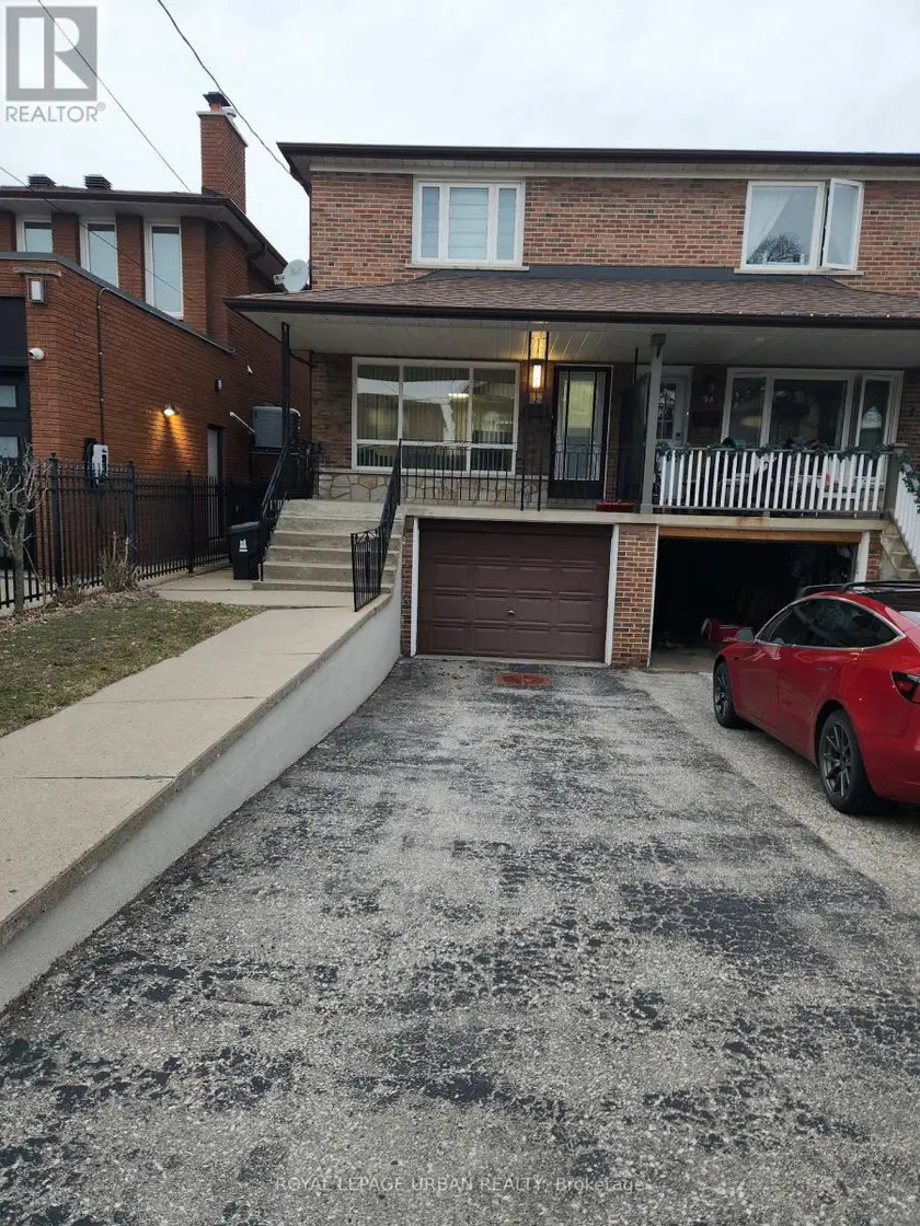 Semi-Detached/Link at 32 VIRGINIA AVENUE, Toronto