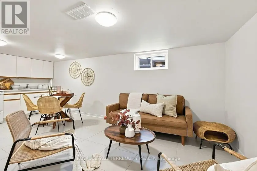 Detached at 172 CENTRAL PARK BOULEVARD S, Oshawa