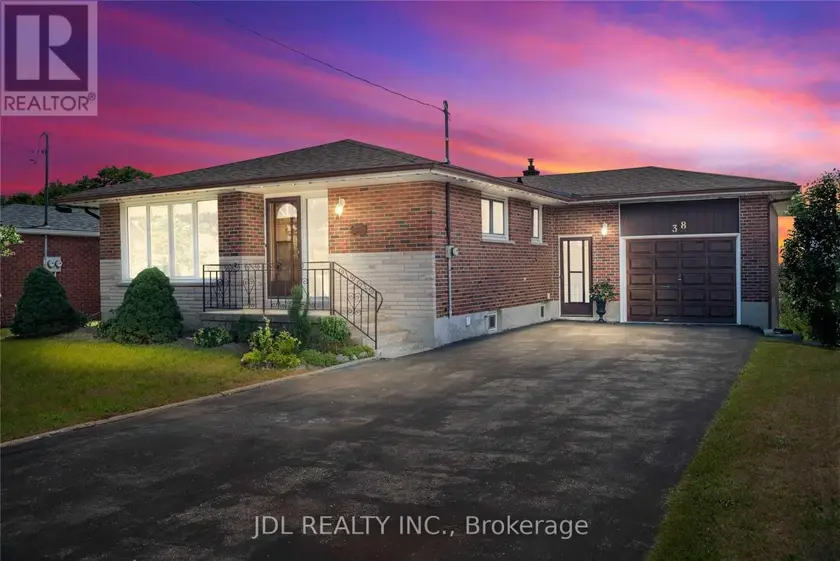 Detached at MAIN - 38 GRANDVIEW STREET S, Oshawa