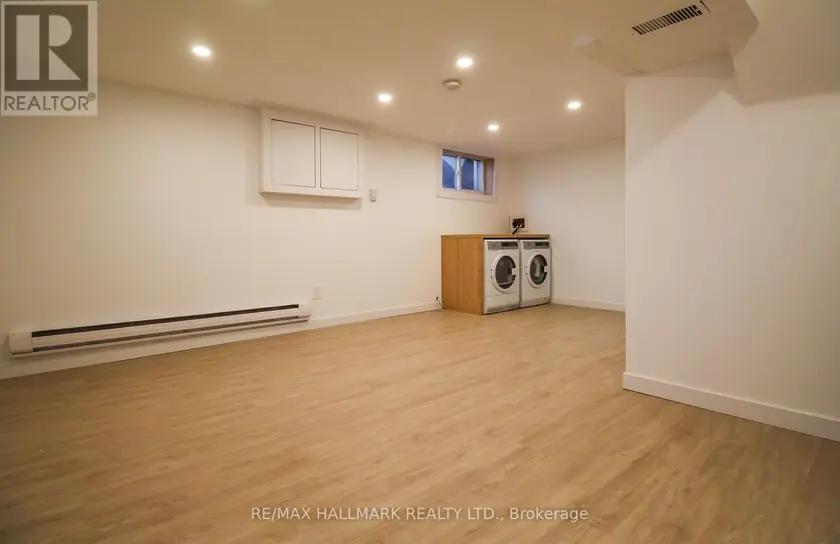 Townhouse at LOWER - 10 HAMILTON STREET, Toronto