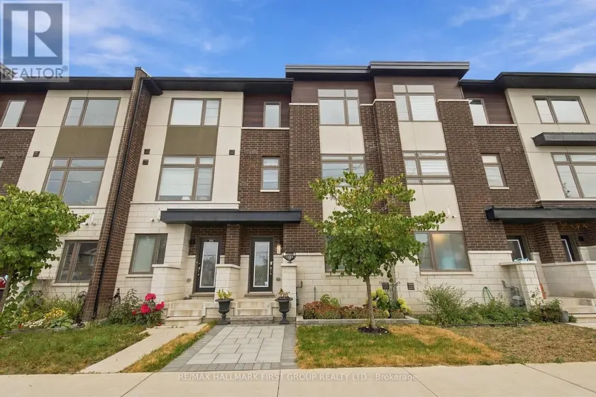 Townhouse at 303 - 250 FINCH AVENUE, Pickering