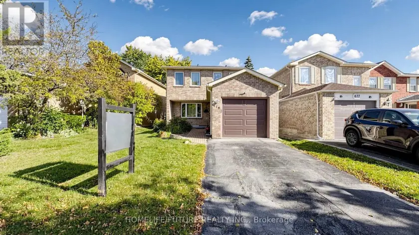 Detached at 679 FOXWOOD TRAIL, Pickering