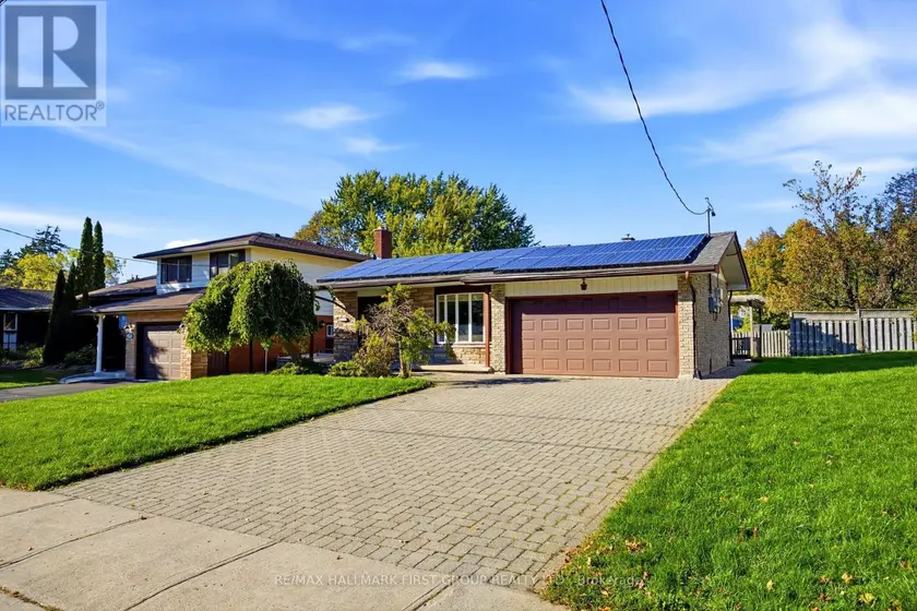 Detached at 518 GILBERT STREET E, Whitby