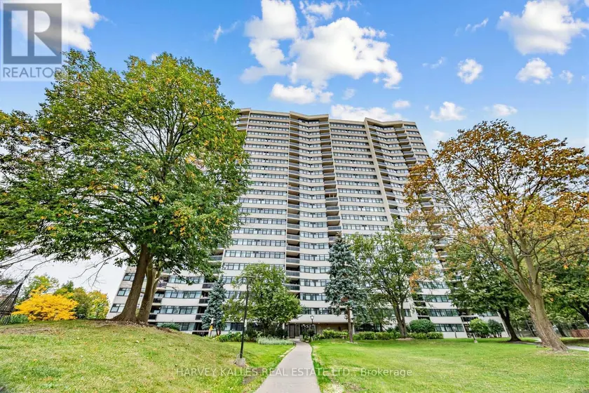 Apartment at 1801 - 100 ECHO POINT, Toronto