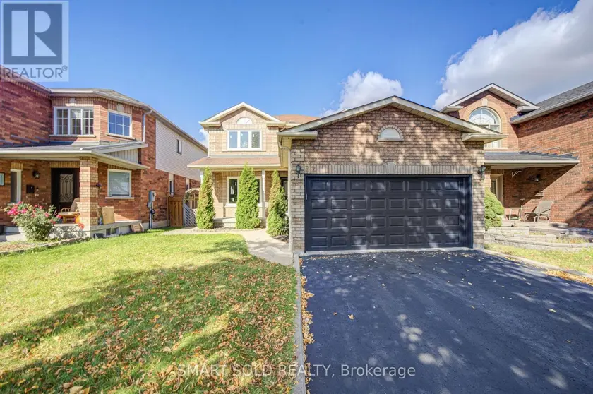 Detached at 32 BROCKMAN CRESCENT, Ajax