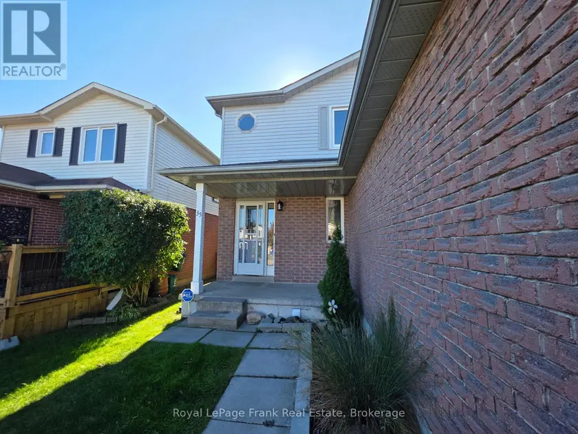 Semi-Detached/Link at 35 KINGSVIEW COURT, Clarington