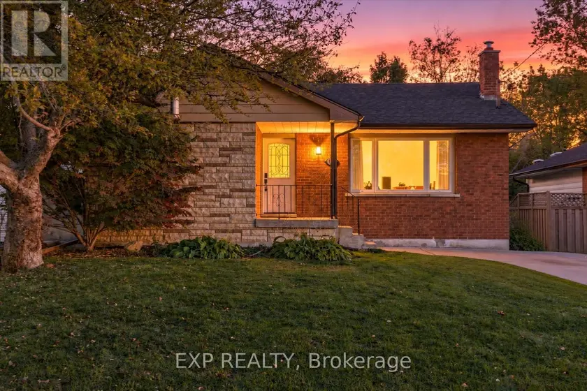 Detached at 523 BRENTWOOD AVENUE, Oshawa