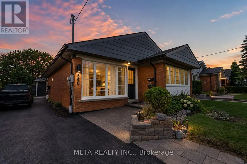 Detached at MAIN FLOOR - 540 MCCOWAN ROAD, Toronto