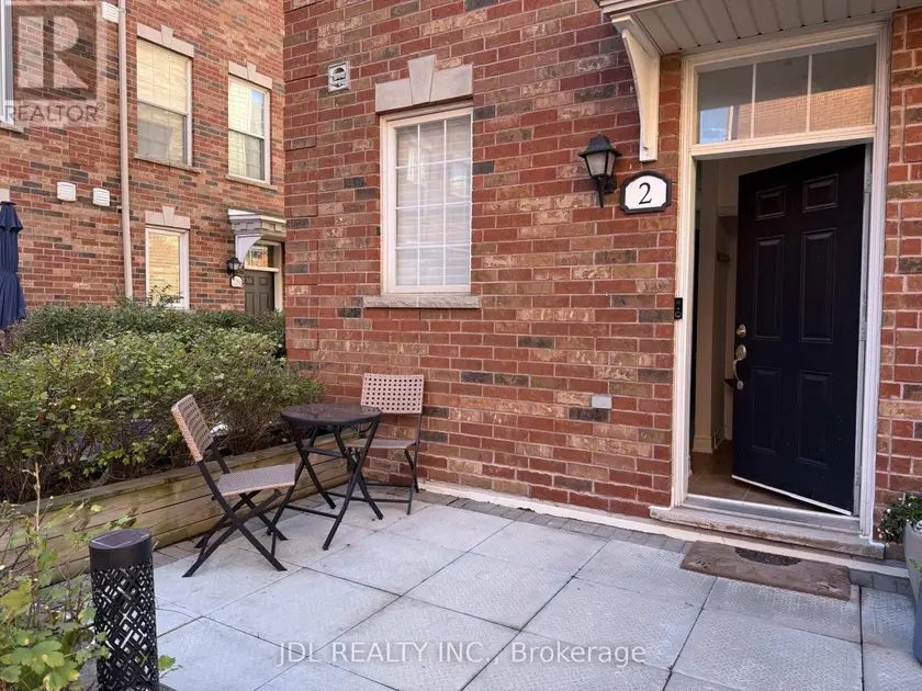 Townhouse at 2 FAIRHEAD MEWS, Toronto
