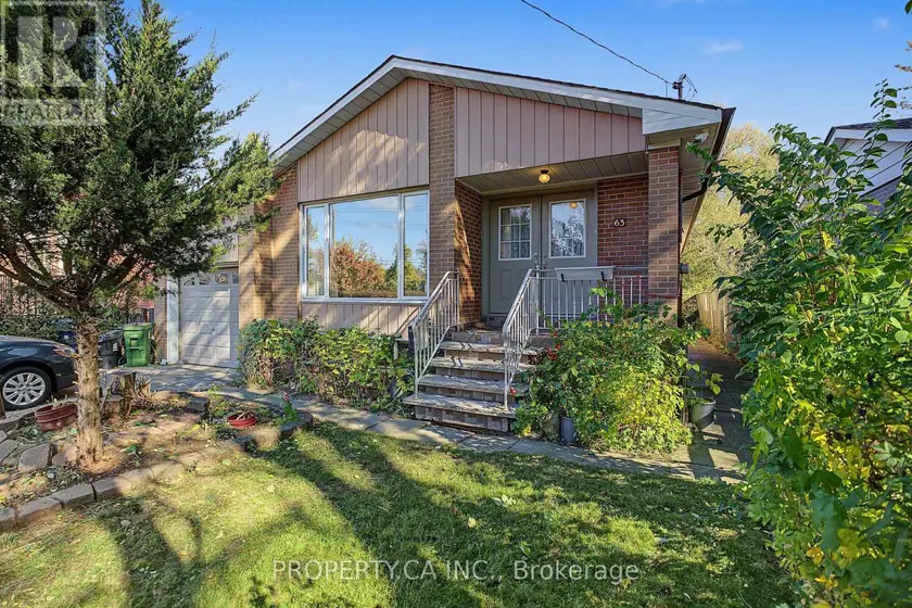 Detached at 63 BENNETT ROAD, Toronto