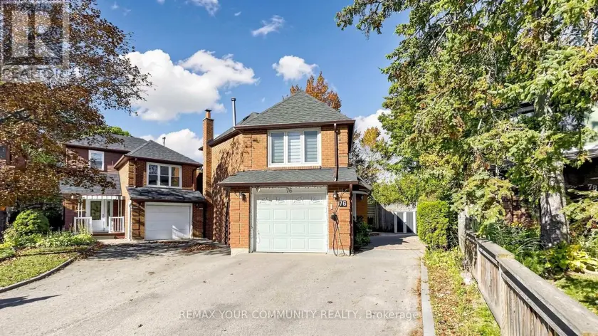 Detached at 76 DEANSCROFT SQUARE, Toronto