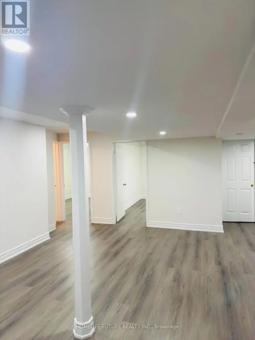 Detached at BSMT - 9 GLENHEATHER TERRACE, Toronto