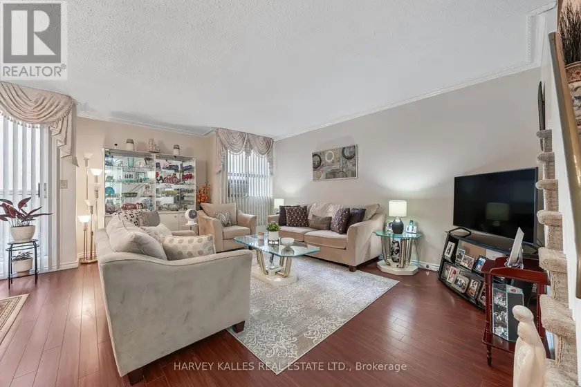 Townhouse at 301 - 10 CRESCENT TOWN ROAD, Toronto
