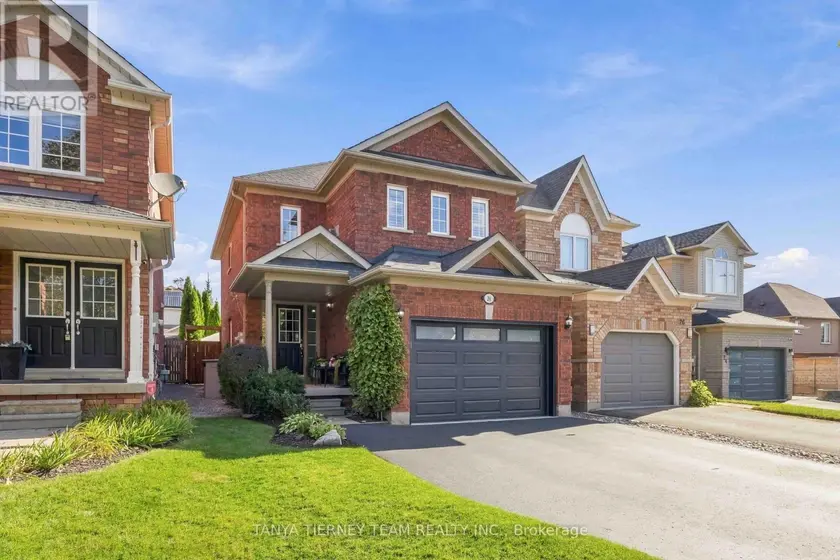 Detached at 28 CASTLE GREEN DRIVE, Whitby