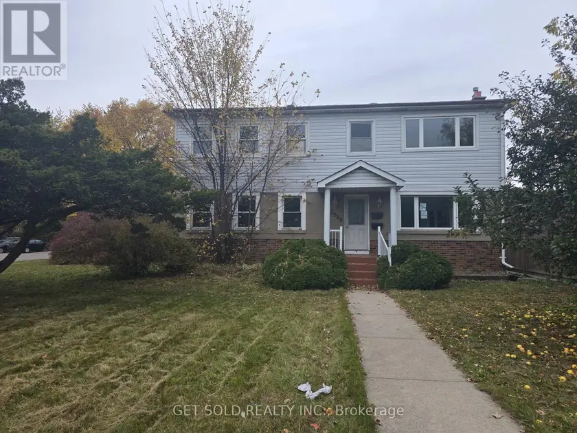 Detached at 2886 KINGSTON ROAD, Toronto